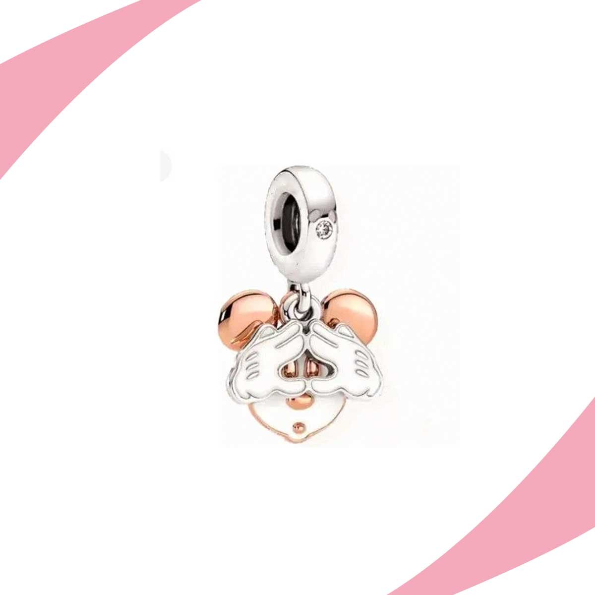 Charm colgante de carita con orejas redondas en oro rosa y esmalte blanco. Super Charms México.